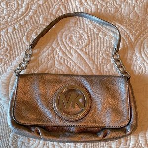 EUC Michael Kors shoulder bag- gunmetal grey leather